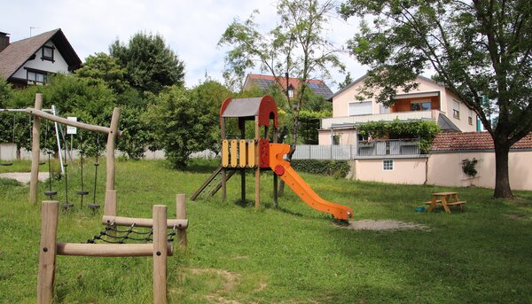 Bild vergr&ouml;&szlig;ern: Spielplatz Kapellenweg Sinning