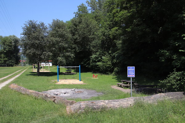 Bild vergr&ouml;&szlig;ern: Spielplatz Bittenbrunn Neuburg